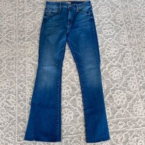 Mother Jeans the weekender fray